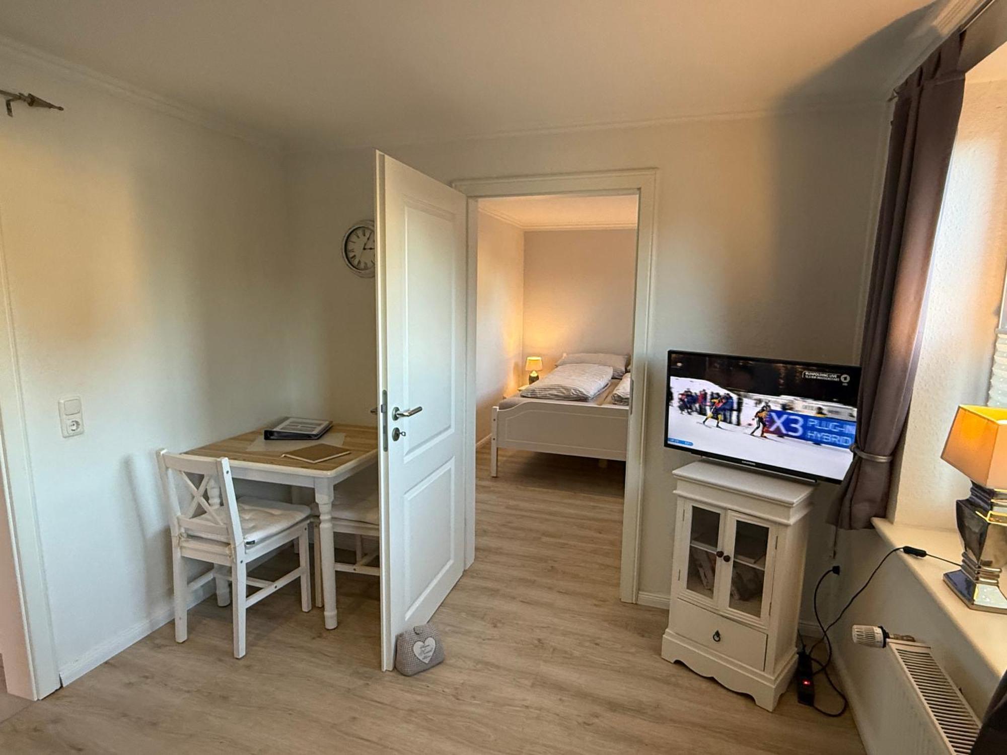 Ferienwohnung „Ole Karkenwech“ Husum-Roedemis Χούζουμ Εξωτερικό φωτογραφία